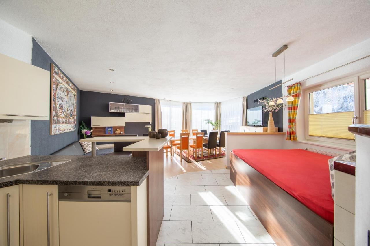 Top View Ferienapartment Mathias Solden Exterior photo